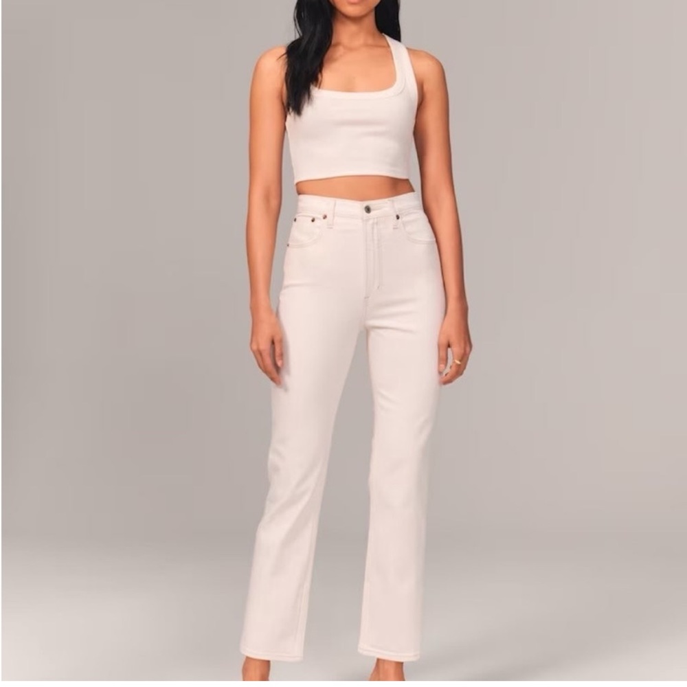 ABERCROMBIE Ultra High Rise Ankle Straight Jean (4R / 27) - Curve Love